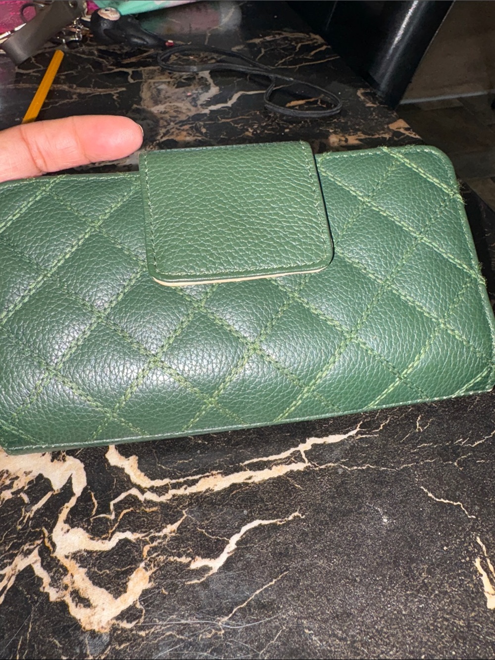 Buxton Quilted Green Leather Wallet nwot